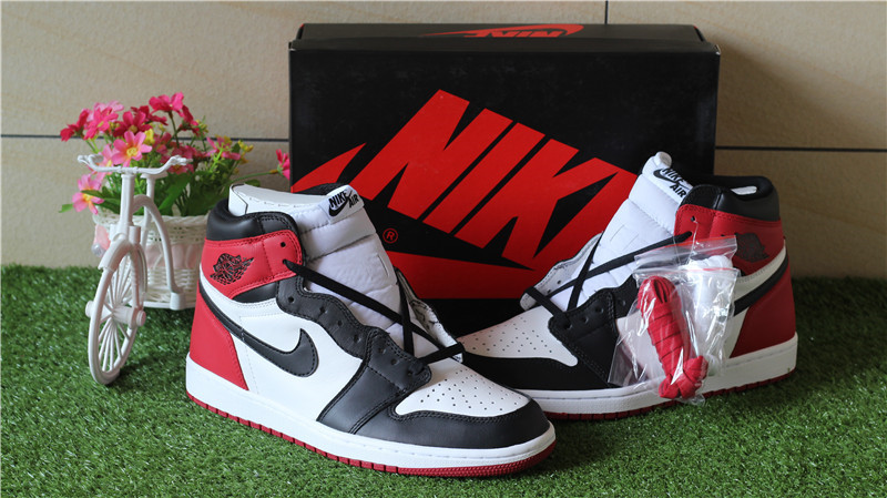 Authentic Air Jordan 1 OG Black Toe